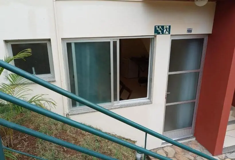 エコノミー4人部屋, Pousada Vila Real Flats