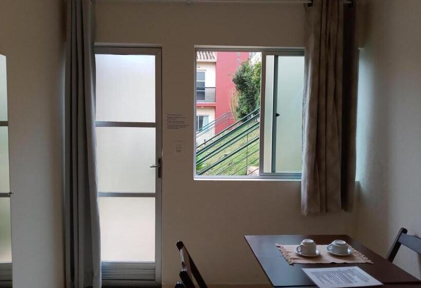 Четырехместный Номер Economy, Pousada Vila Real Flats