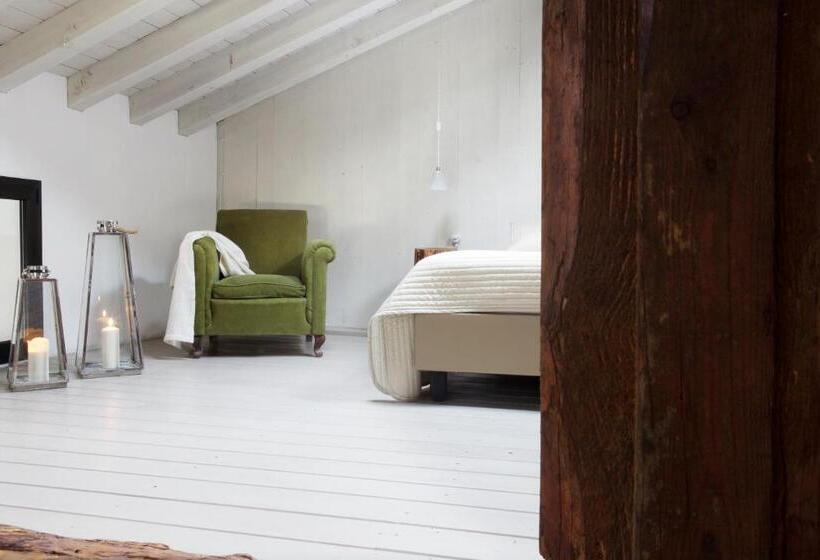 דירת שני חדרים, Castello Oldofredi