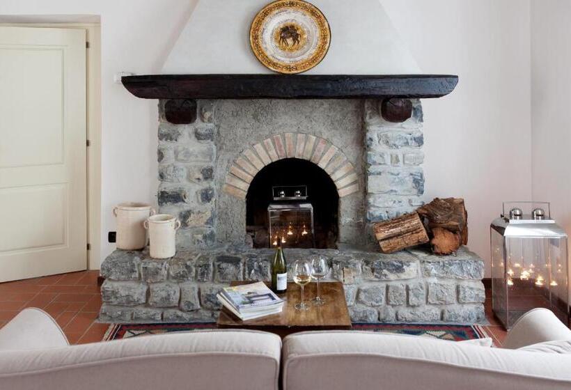 דירת שני חדרים, Castello Oldofredi