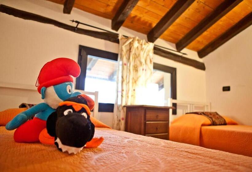 דירת שני חדרים, Castello Oldofredi