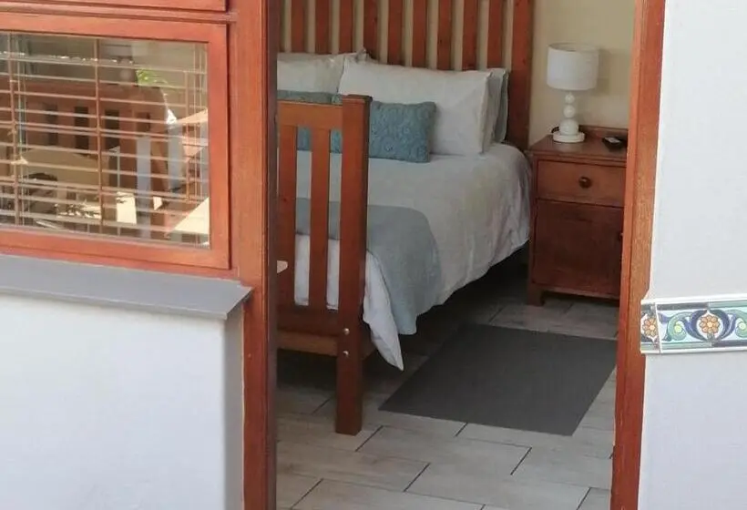 اتاق استاندارد, Aviento Guesthouse