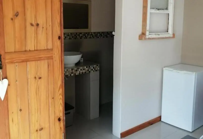 اتاق لوکس, Aviento Guesthouse