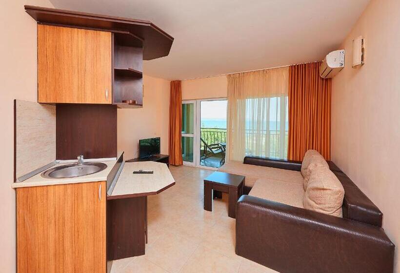 آپارتمان 1 خوابه با تراس, Guest House California