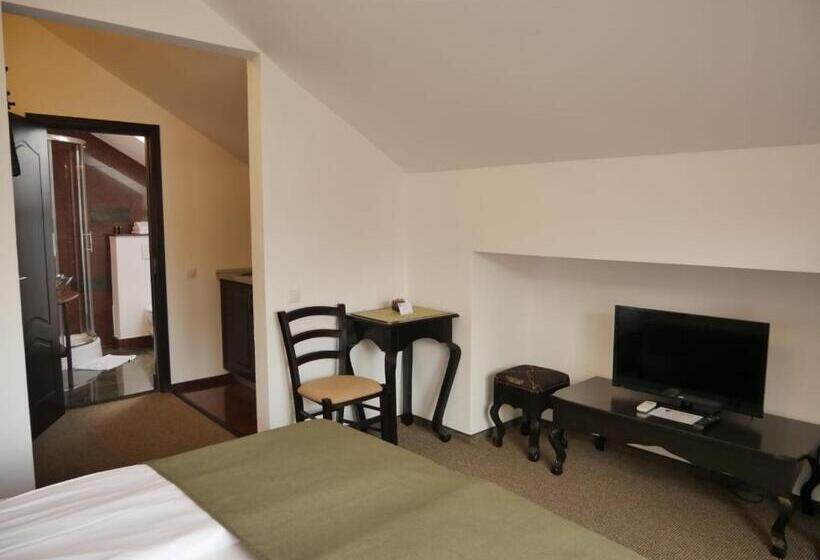 اتاق سوپریور با بالکن, Sibiu City Center Apartments
