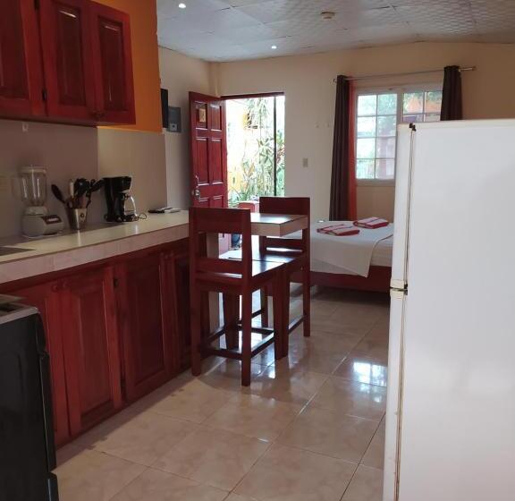 استودیوی استاندارد, Sun Havens Apartments & Suites