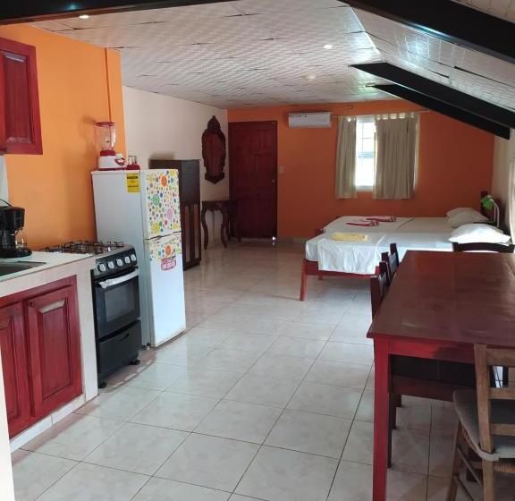 شقة دور أخير غرفة نوم واحدة, Sun Havens Apartments & Suites