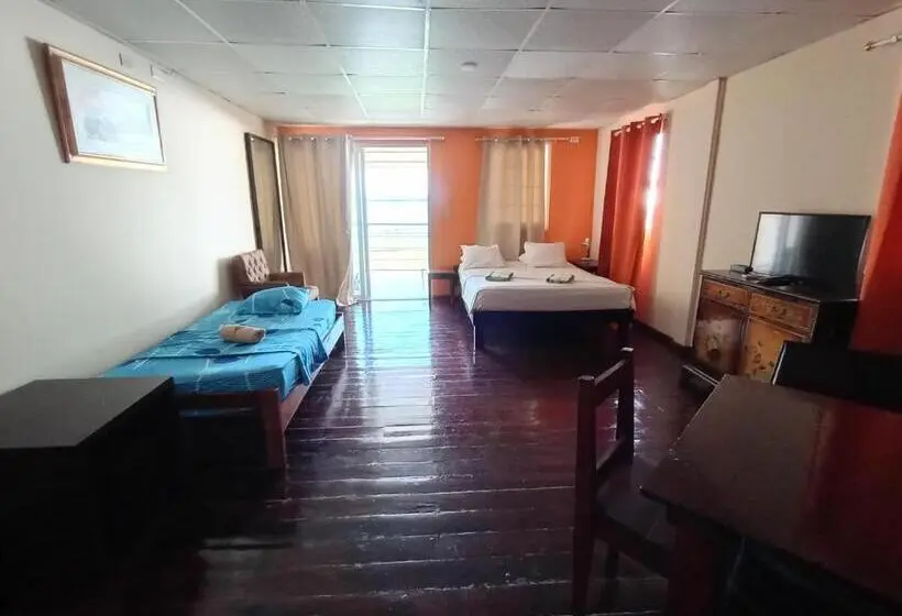 استودیو لوکس با چشم‌انداز دریا, Sun Havens Apartments & Suites