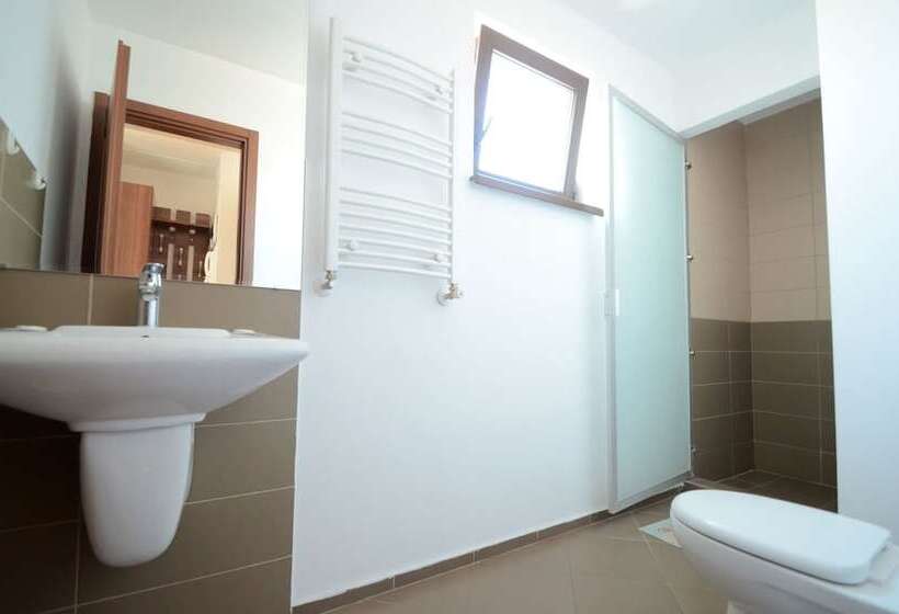 استودیو ساده, Mosilor Apartments