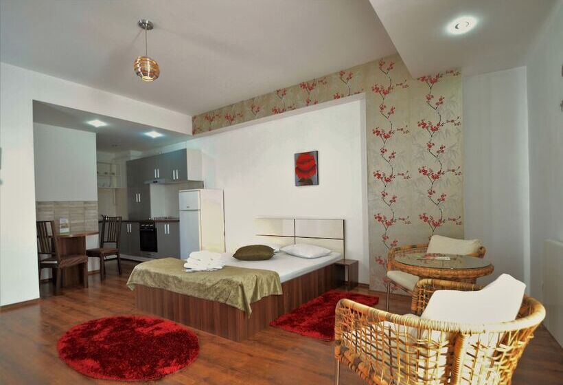 استودیو ساده, Mosilor Apartments