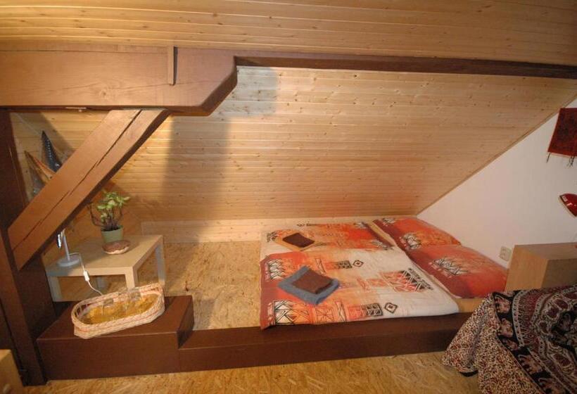 Люкс, Guest House Sherpa