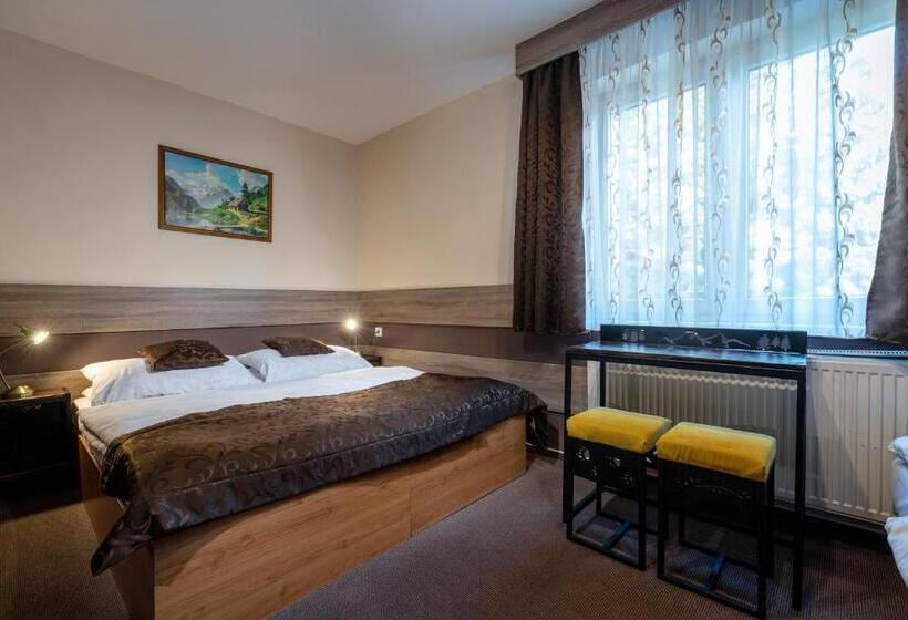 Трехместный Номер Классика, Penzion Limba