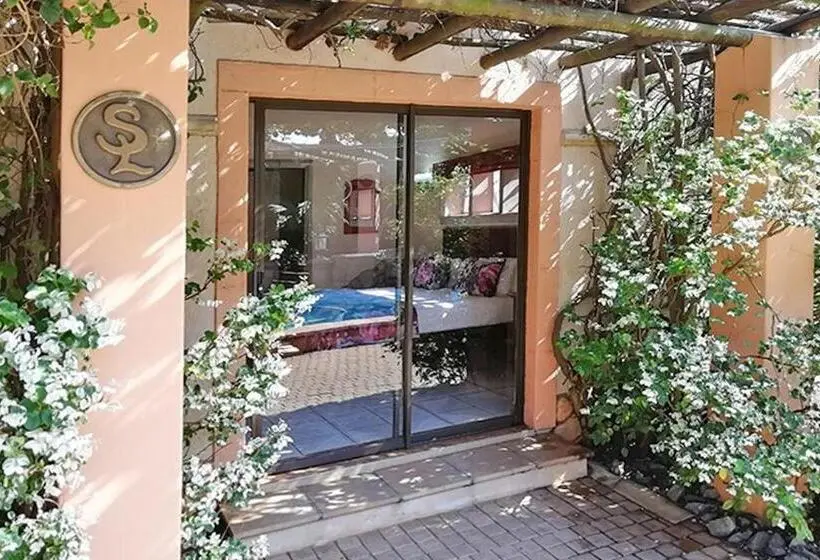 バルコニー付きデラックスルーム, Stephan's Guest House