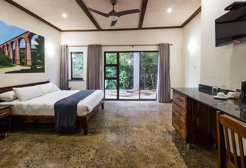 デラックスルーム, Stephan's Guest House