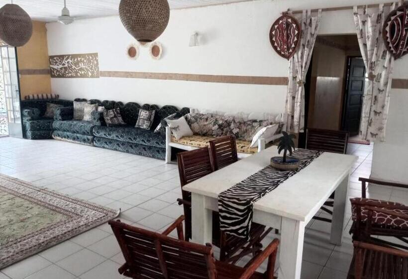 اتاق استاندارد, Fred Hunter Villa