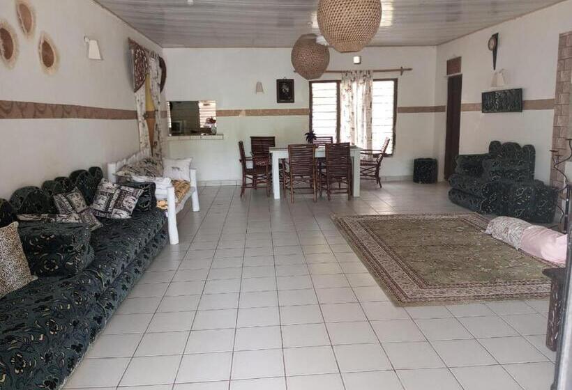 اتاق استاندارد, Fred Hunter Villa