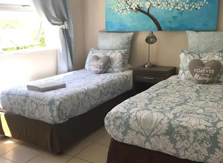 バス共有のスタンダードルーム, Bay Breeze Guesthouse Selfcatering