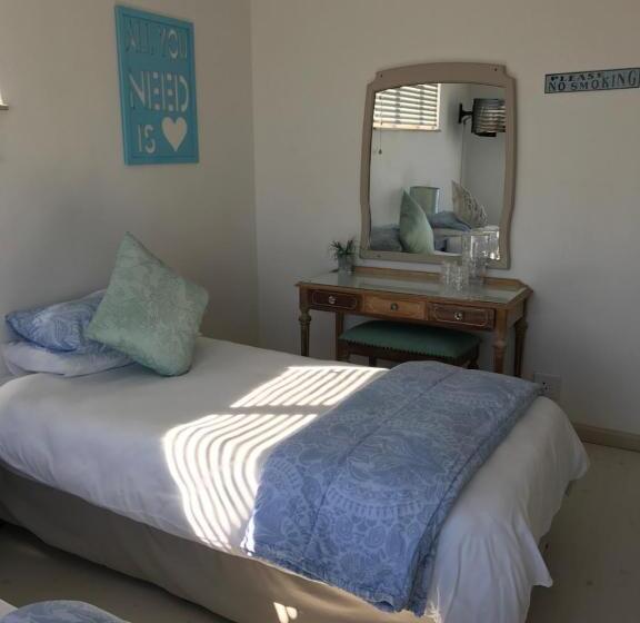 スタンダード４人部屋, Bay Breeze Guesthouse Selfcatering