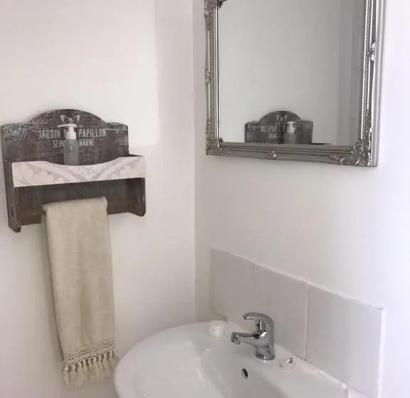 スタンダード４人部屋, Bay Breeze Guesthouse Selfcatering