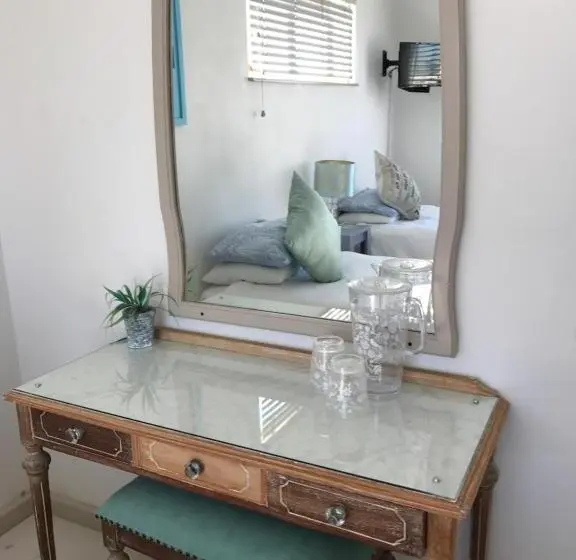 スタンダード４人部屋, Bay Breeze Guesthouse Selfcatering