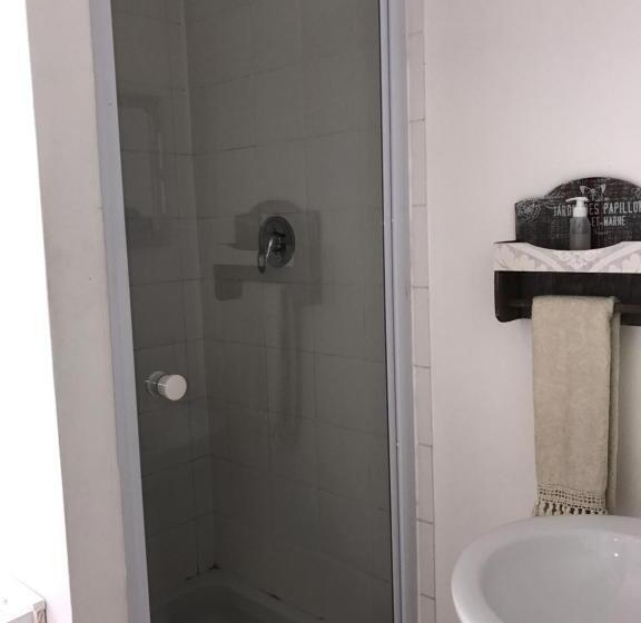 Четырехместный Номер Стандарт, Bay Breeze Guesthouse Selfcatering