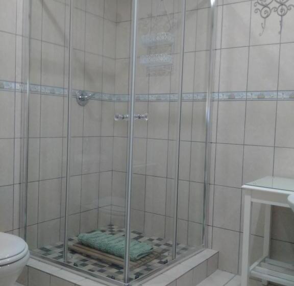 ファミリールーム, Bay Breeze Guesthouse Selfcatering