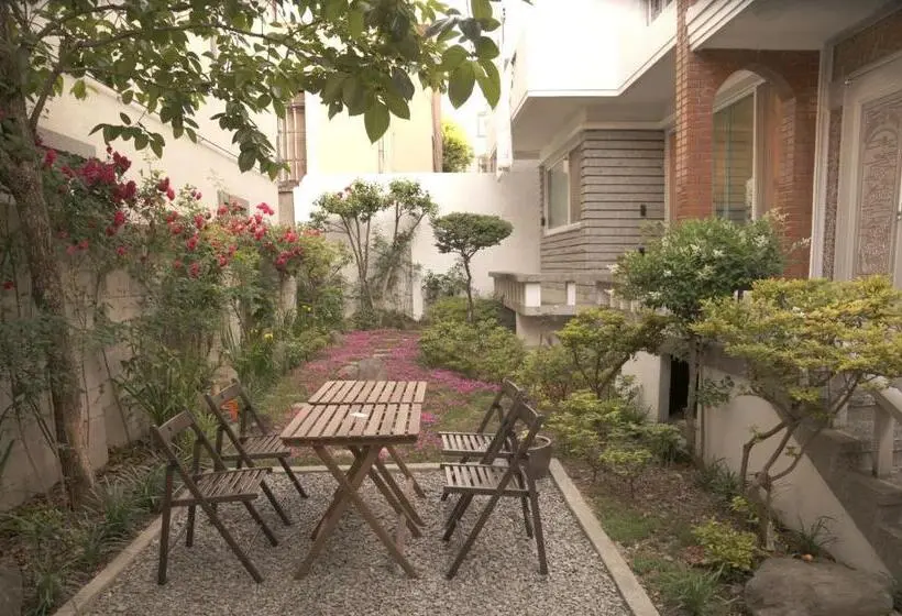 ルームシェアのワンベッド, Byulbam Guesthouse