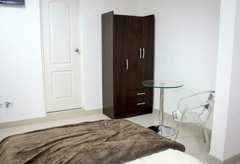 اتاق استاندارد یک نفره, Hostal Santa Rosa