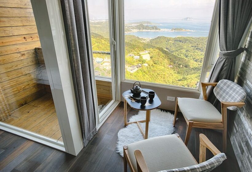 اتاق استاندارد با تخت دوبل و چشم‌انداز دریا, Something Easy Inn