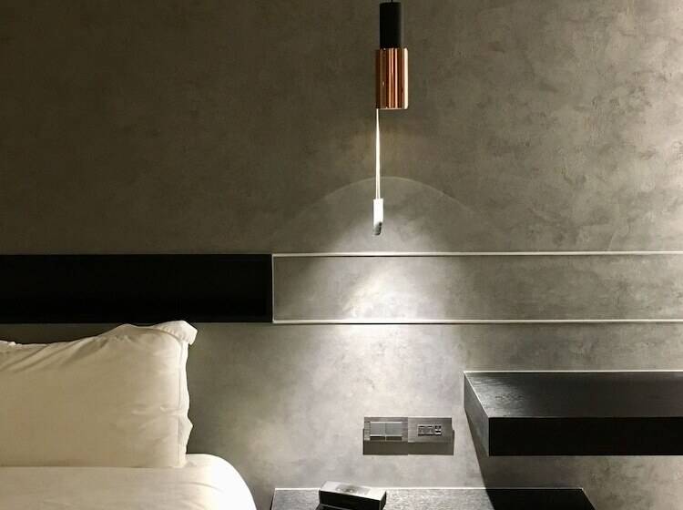 آپارتمان 1 خوابه با چشم‌انداز دریا, Something Easy Inn