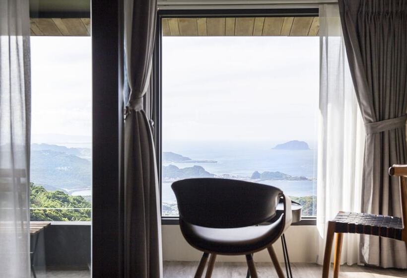 آپارتمان پرمیوم 1 خوابه با چشم‌انداز دریا, Something Easy Inn