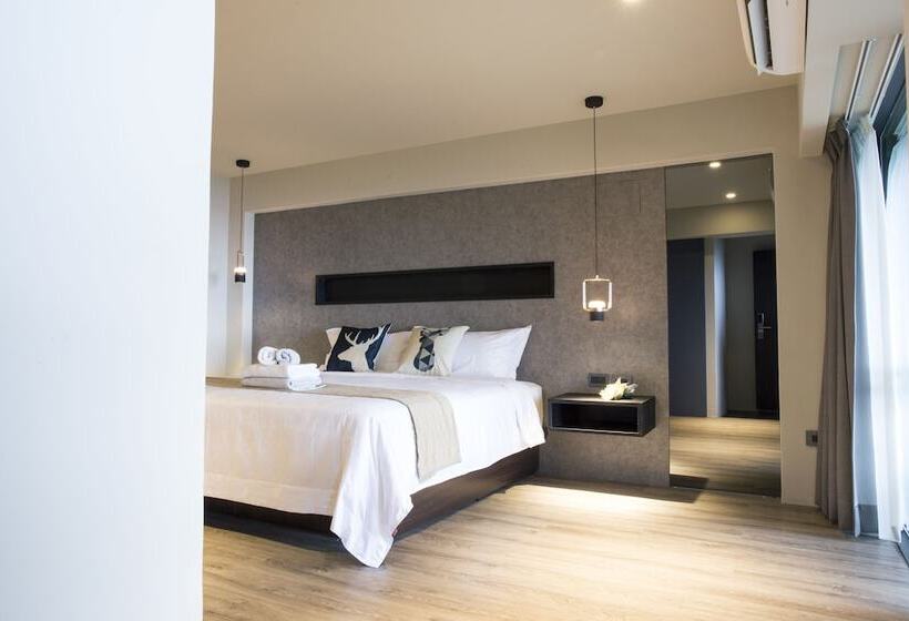 آپارتمان پرمیوم 1 خوابه با چشم‌انداز دریا, Something Easy Inn