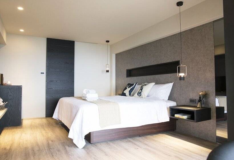 آپارتمان پرمیوم 1 خوابه با چشم‌انداز دریا, Something Easy Inn