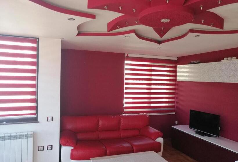 带1个卧室的豪华公寓, Stanchevata Kashta