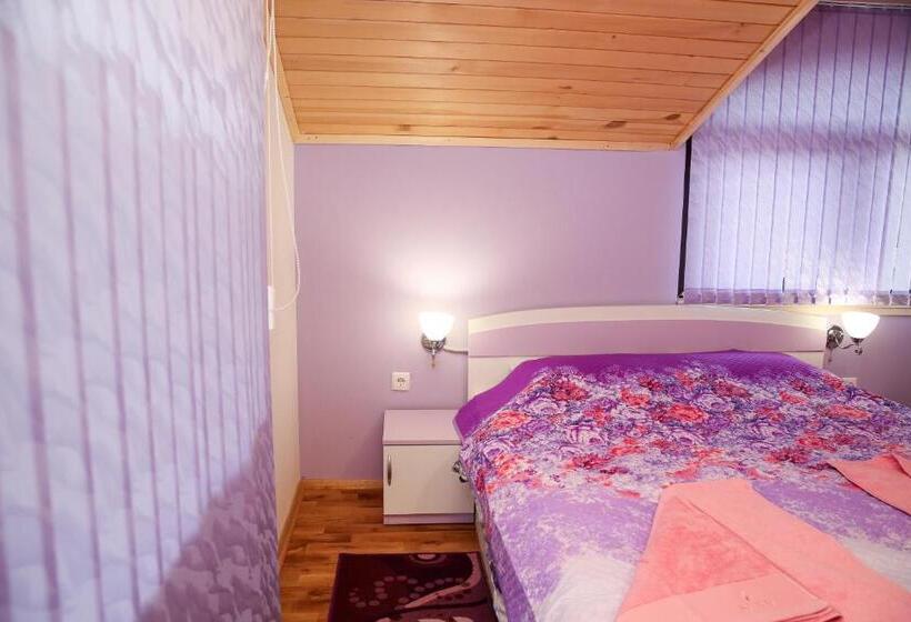 标准间带露台, Stanchevata Kashta