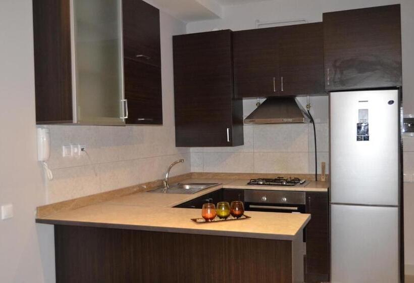 ویلای 2 خوابه, Villadzor Apart