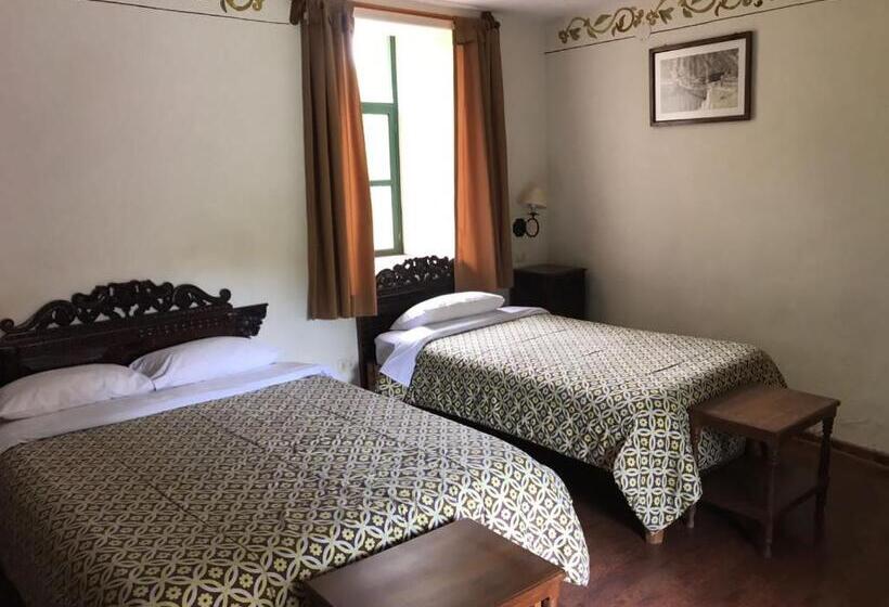 اتاق خانوادگی, Hospedaje La Florida