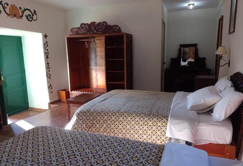 اتاق خانوادگی, Hospedaje La Florida