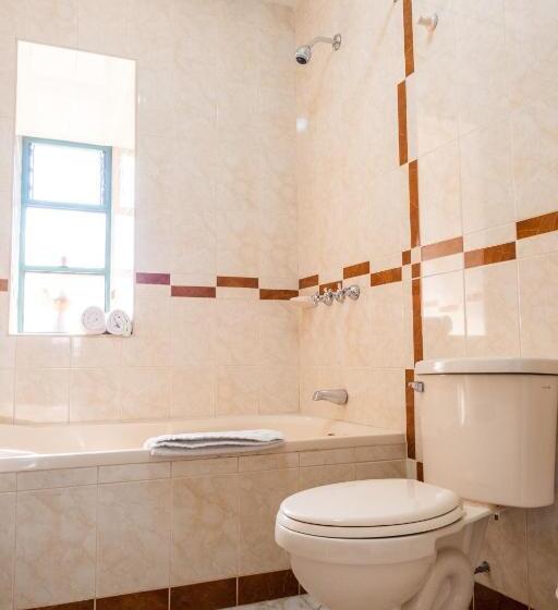 اتاق خانوادگی, Hospedaje La Florida