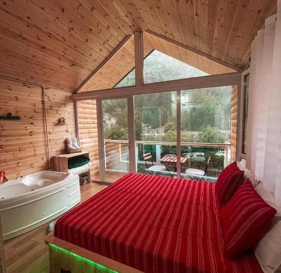 带河湖景观的套房, Guesthouse Marashi