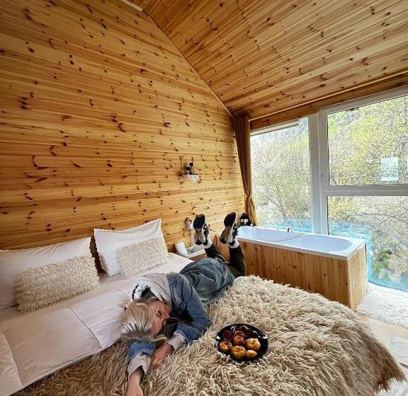 小型豪华套房, Guesthouse Marashi