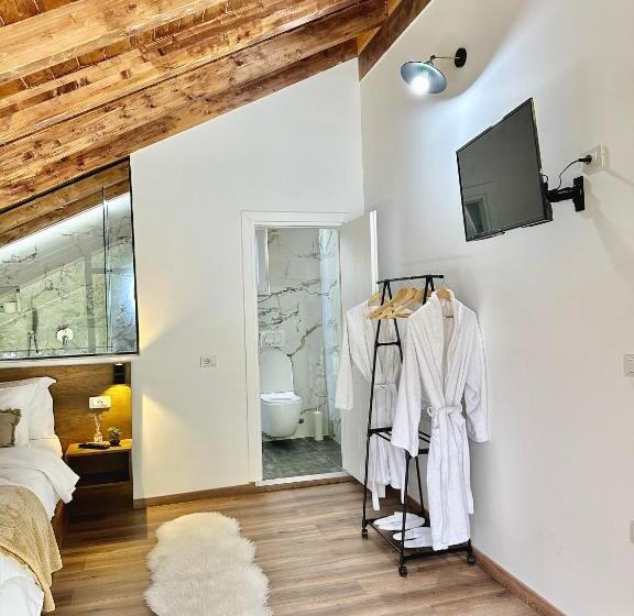سوییت اجرایی, Guesthouse Marashi