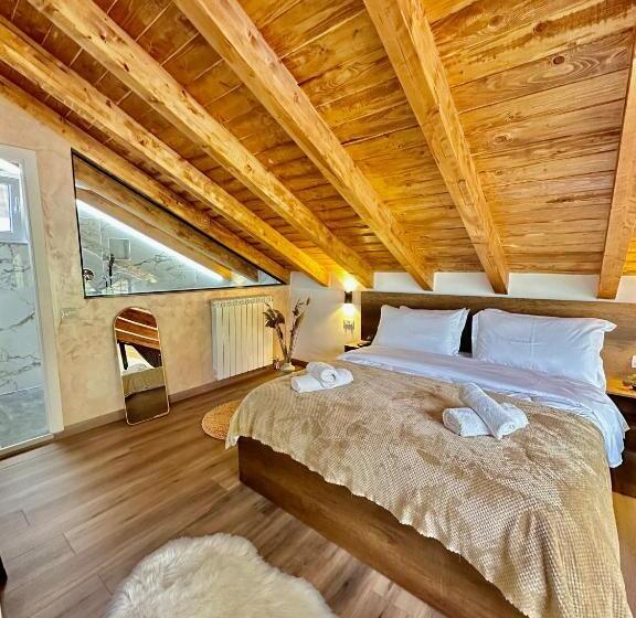 バルコニー付きデラックスルーム, Guesthouse Marashi