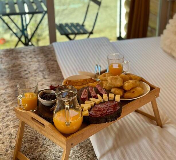 带河湖景观的套房, Guesthouse Marashi