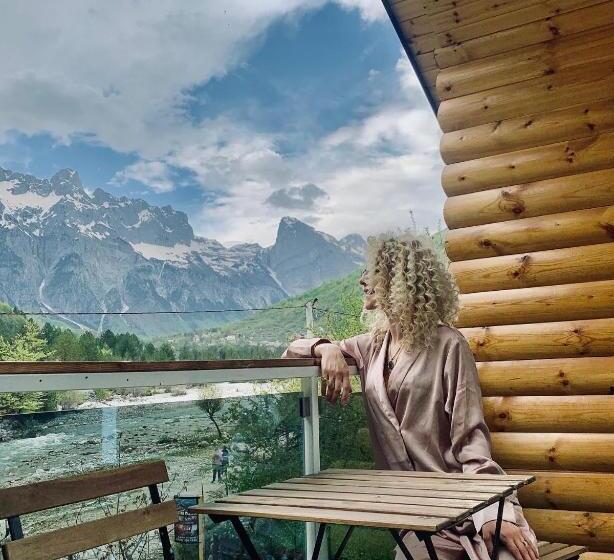 带河湖景观的套房, Guesthouse Marashi