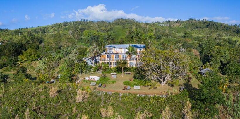 اتاق استاندارد با چشمانداز دریا, Villa Laurina