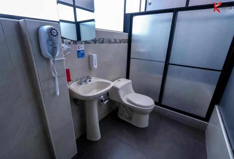 غرفة ديلوكس, Hostal Kolibri B&b