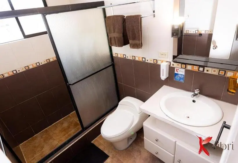 اتاق استاندارد, Hostal Kolibri B&b