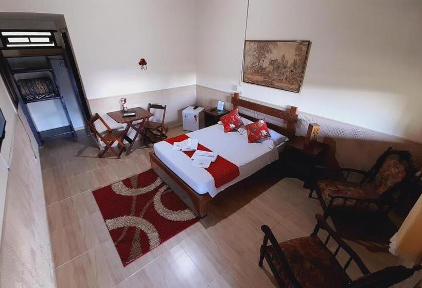 带阳台套房, Pousada Campestre São Lourenço
