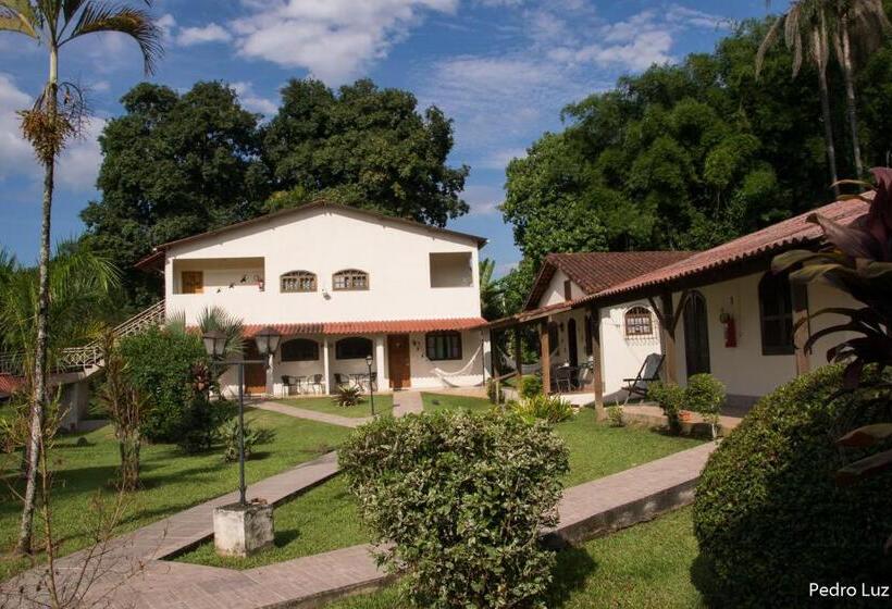 스위트 킹사이즈 침대, Pousada Chez Nous